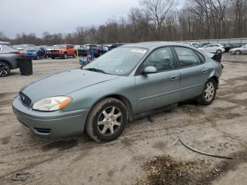  Salvage Ford Taurus