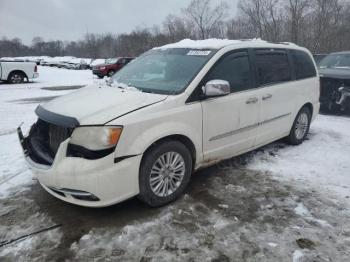  Salvage Chrysler Minivan