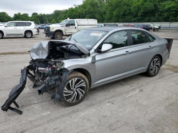  Salvage Volkswagen Jetta