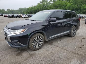  Salvage Mitsubishi Outlander
