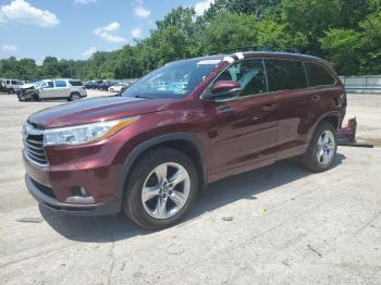 Salvage Toyota Highlander