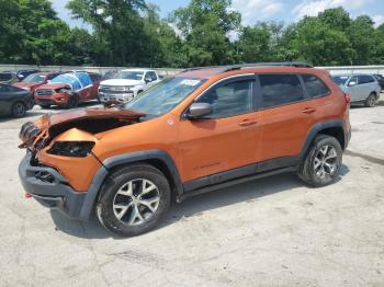  Salvage Jeep Cherokee
