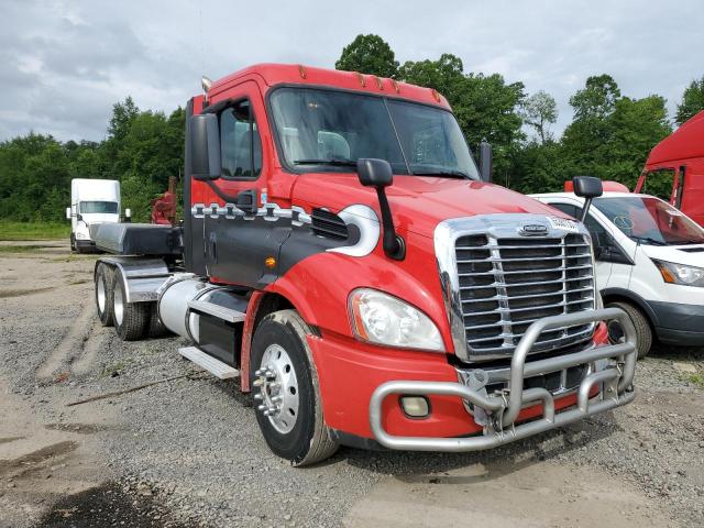  Salvage Freightliner Cascadia 1