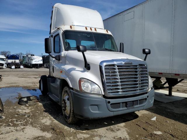  Salvage Freightliner Cascadia