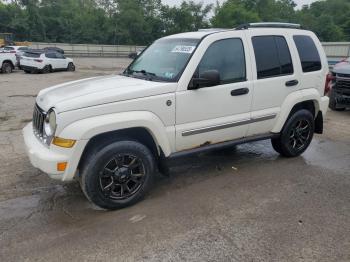  Salvage Jeep Liberty