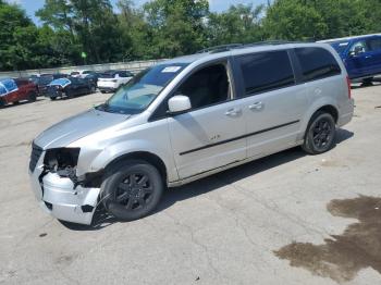  Salvage Chrysler Minivan