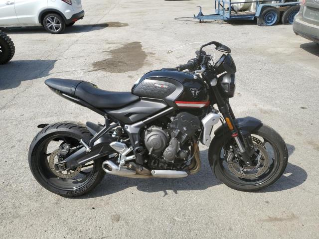  Salvage Triumph Motorcycle Trident 66