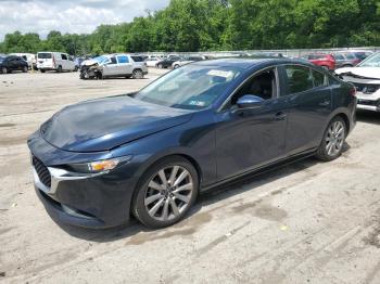  Salvage Mazda 3