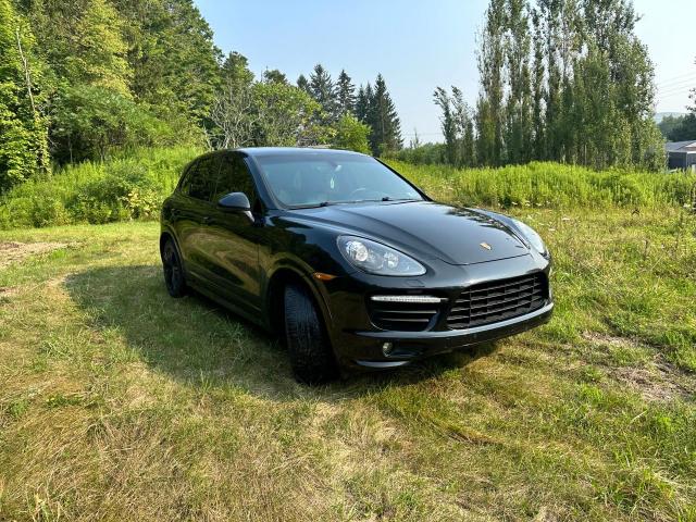  Salvage Porsche Cayenne