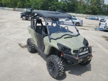  Salvage Can-Am Commander