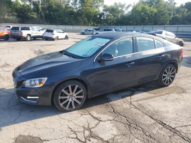  Salvage Volvo S60