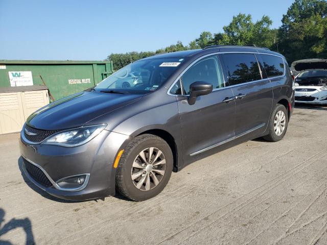  Salvage Chrysler Pacifica