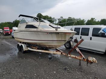  Salvage Bayliner Boat