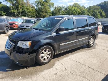  Salvage Chrysler Minivan