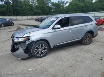  Salvage Mitsubishi Outlander