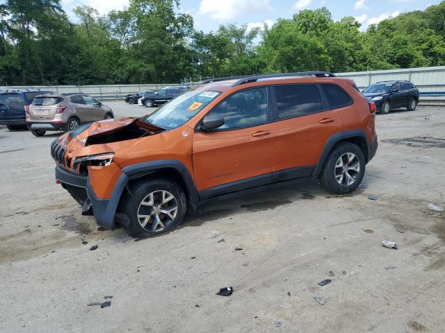  Salvage Jeep Cherokee