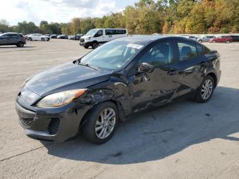  Salvage Mazda 3