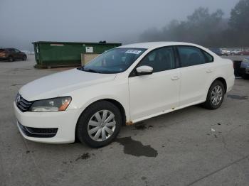  Salvage Volkswagen Passat