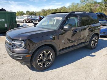  Salvage Ford Bronco