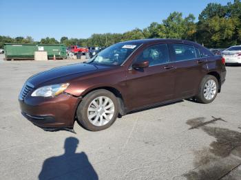  Salvage Chrysler 200
