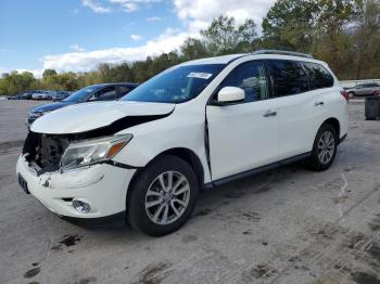  Salvage Nissan Pathfinder