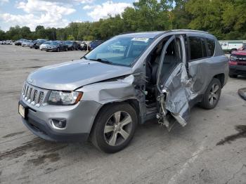  Salvage Jeep Compass