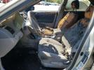 Toyota Camry Le Image 7