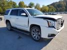 GMC Yukon Denali Image 6