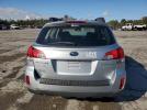 Subaru Outback 2.5i Image 2
