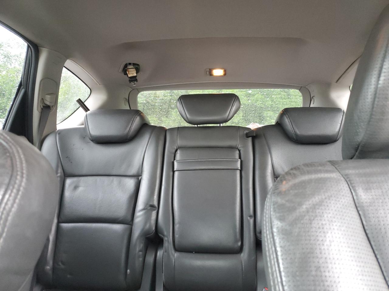 Subaru Tribeca 3.0 H6 Image 13