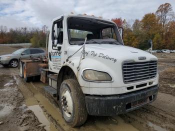  Salvage Freightliner M2 106 Med