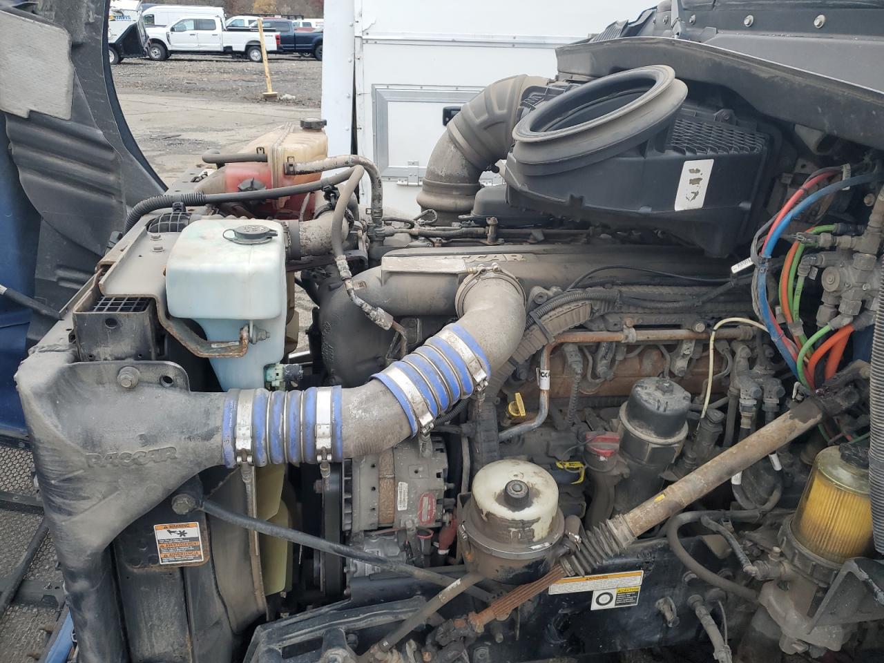 Peterbilt 579 Image 9