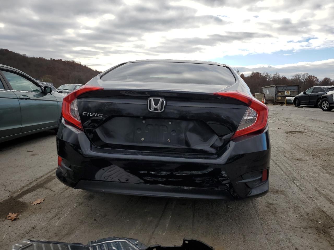 Honda Civic Lx Image 7