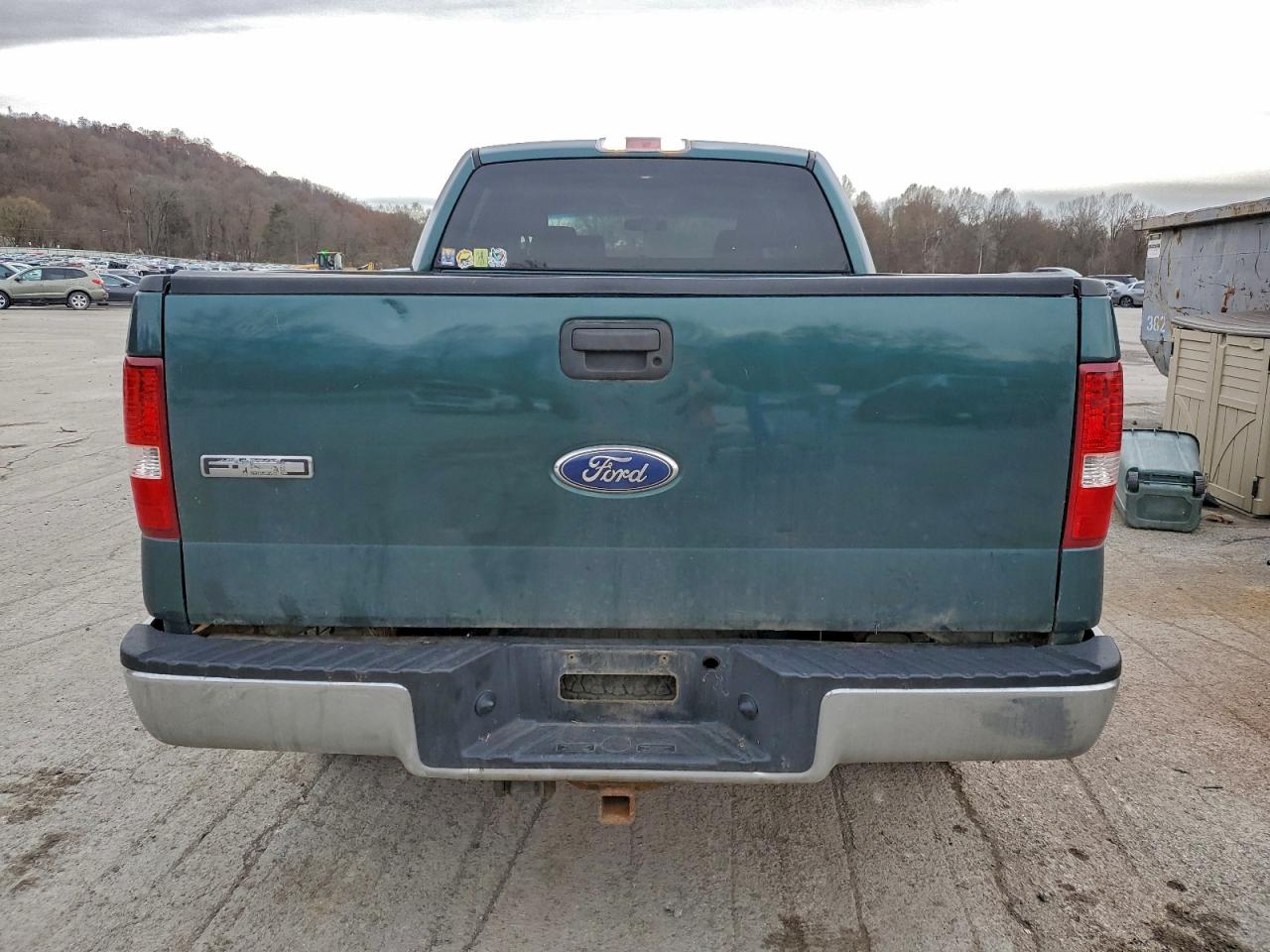 Ford F-150 Supercrew Image 4