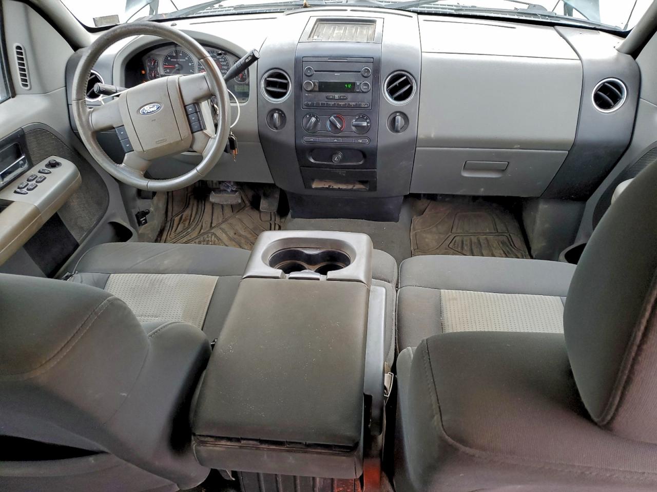 Ford F-150 Supercrew Image 7