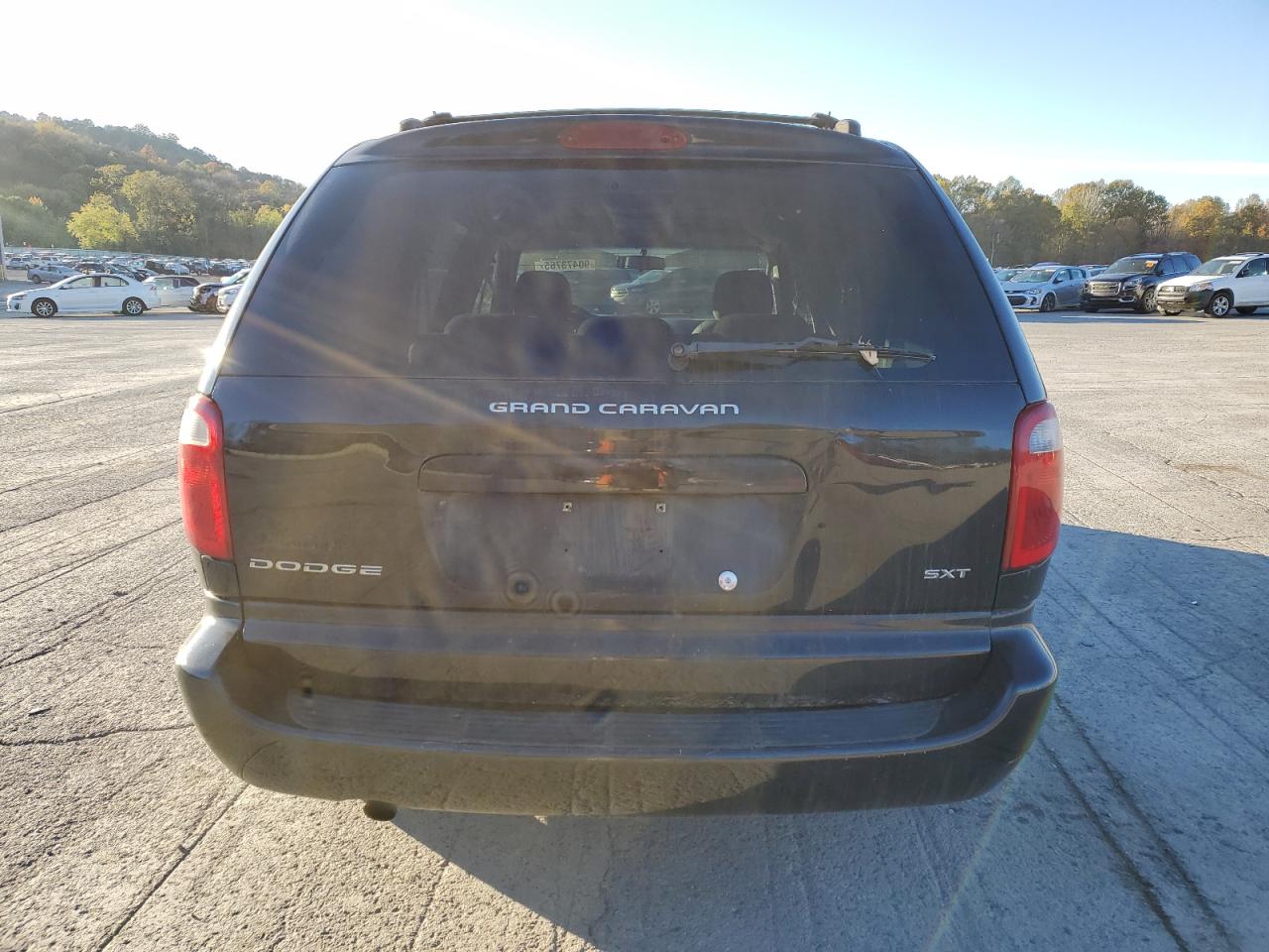 Dodge Caravan Sxt Image 6