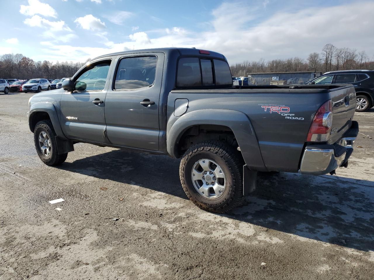 Toyota Tacoma Double Cab Image 7