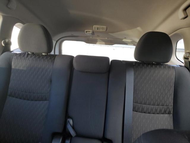 Nissan Rogue S Image 10