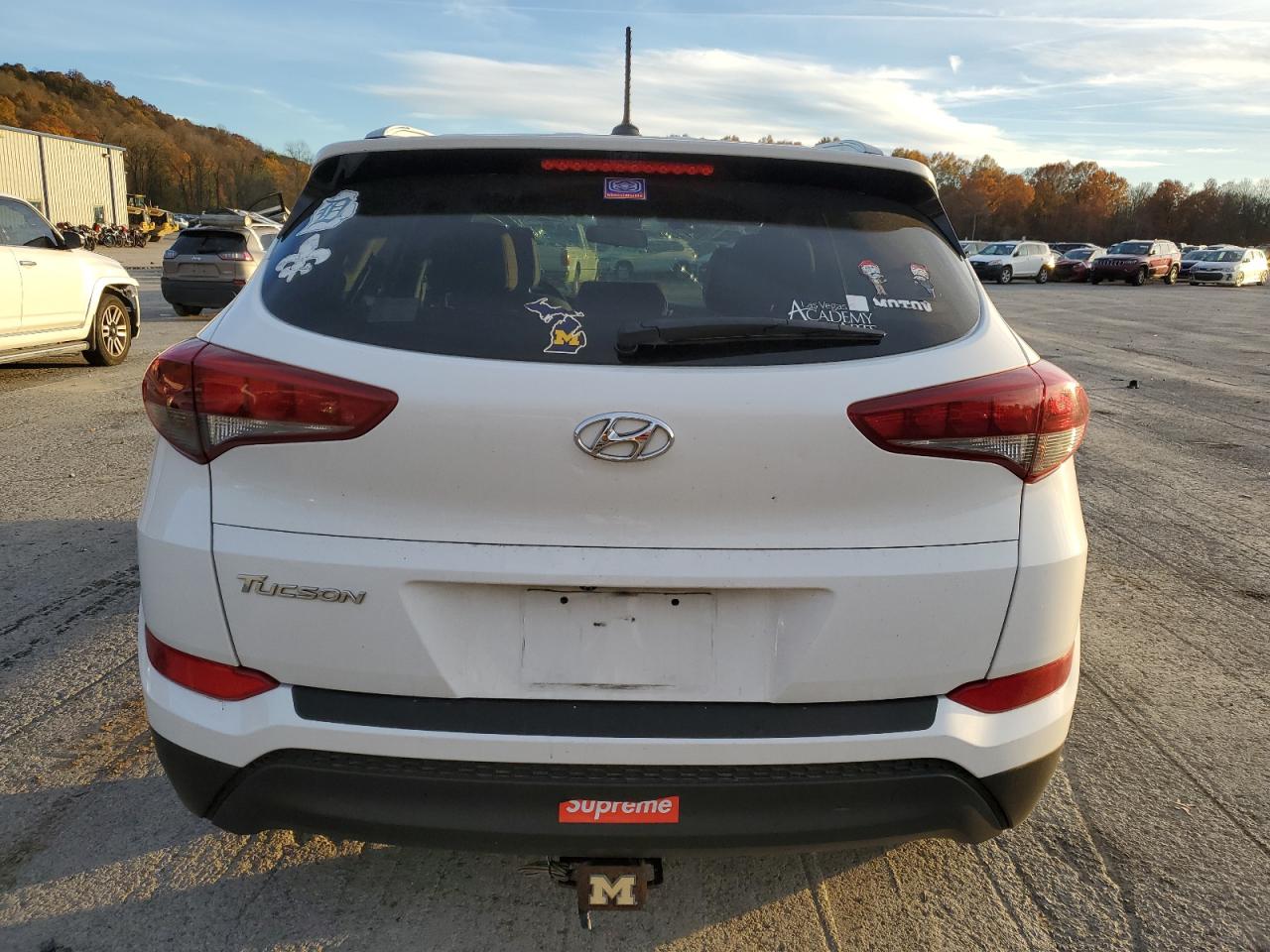 Hyundai TUCSON Limited Image 11