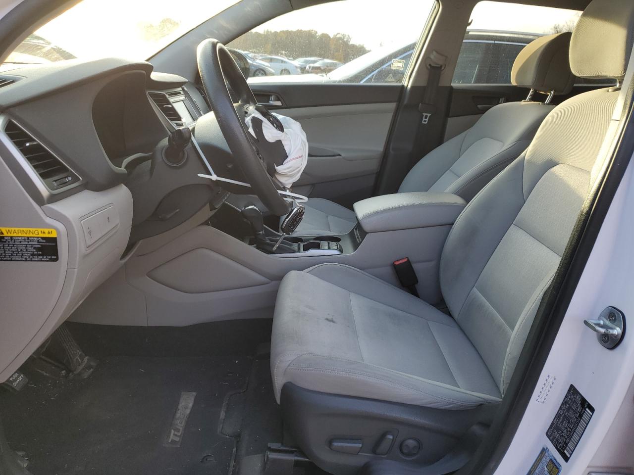 Hyundai TUCSON Limited Image 10