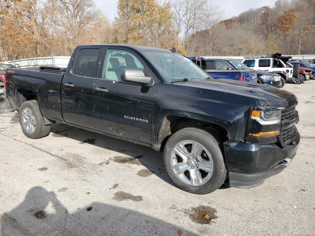 Chevrolet Silverado K1500 Custom Image 6