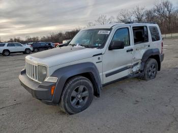  Salvage Jeep Liberty