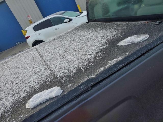 Chevrolet Silverado C1500 Image 2