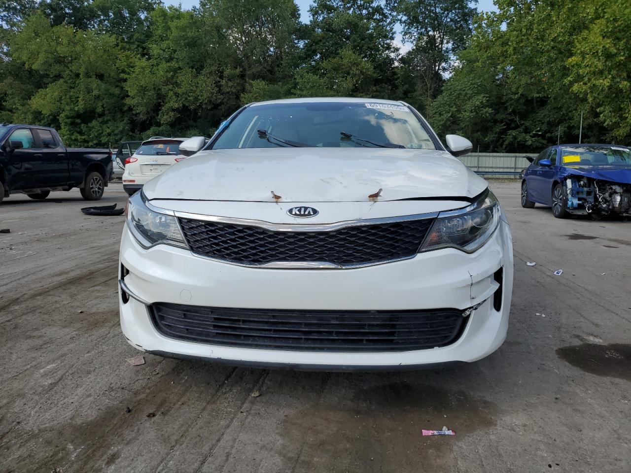 Kia Optima Lx Image 2