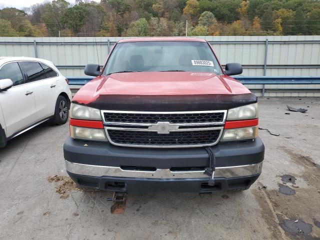 Chevrolet Silverado K2500 Heavy Duty Image 9