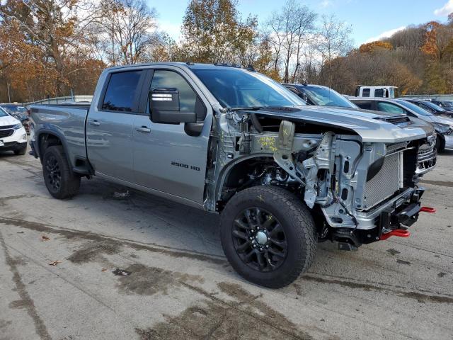 Chevrolet Silverado K2500 Heavy Duty Lt Image 5