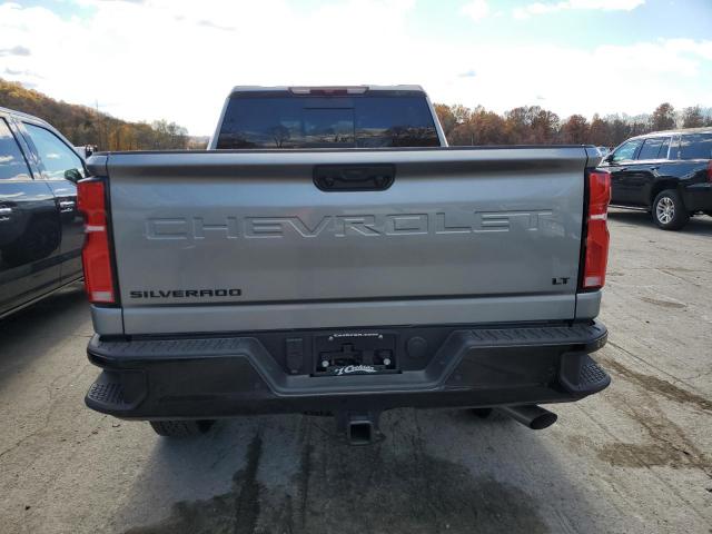 Chevrolet Silverado K2500 Heavy Duty Lt Image 10