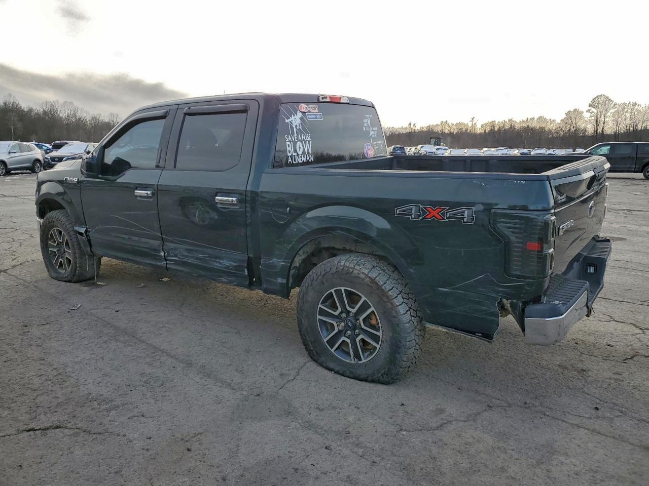 Ford F-150 Supercrew Image 8