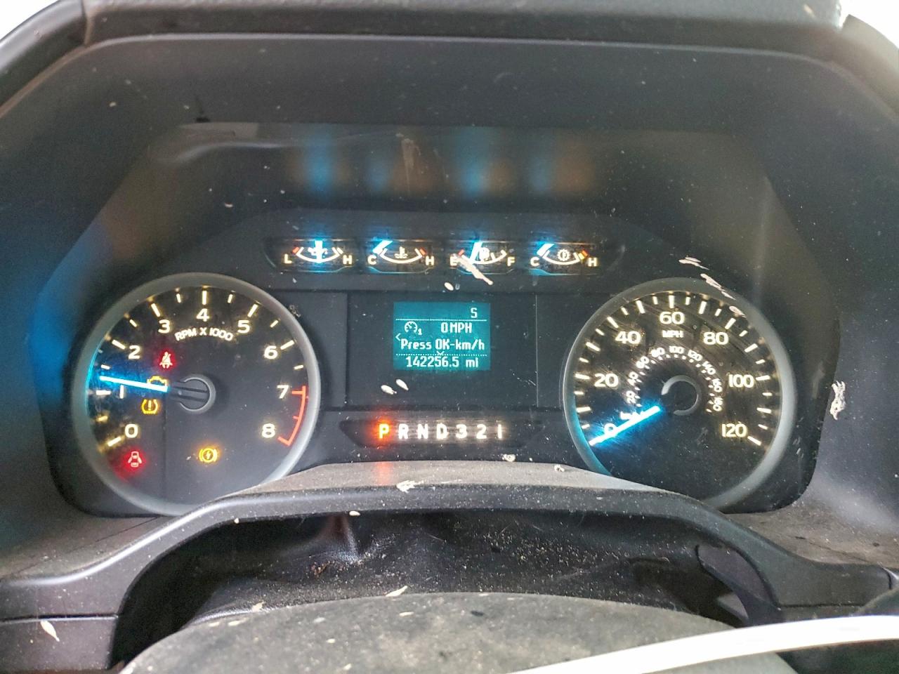 Ford F-150 Supercrew Image 11