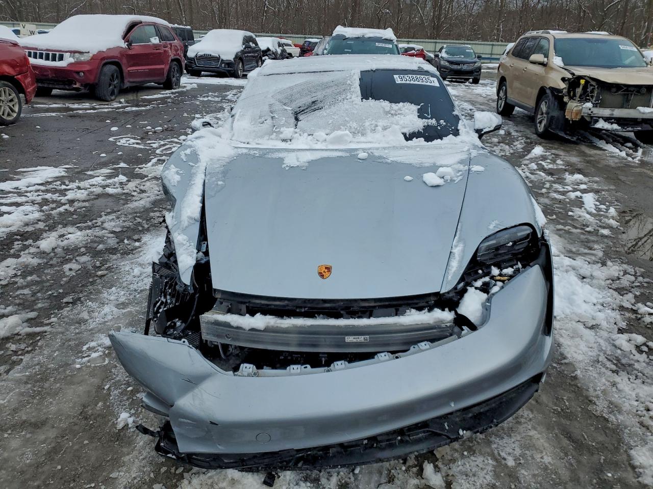 Porsche Taycan Image 8